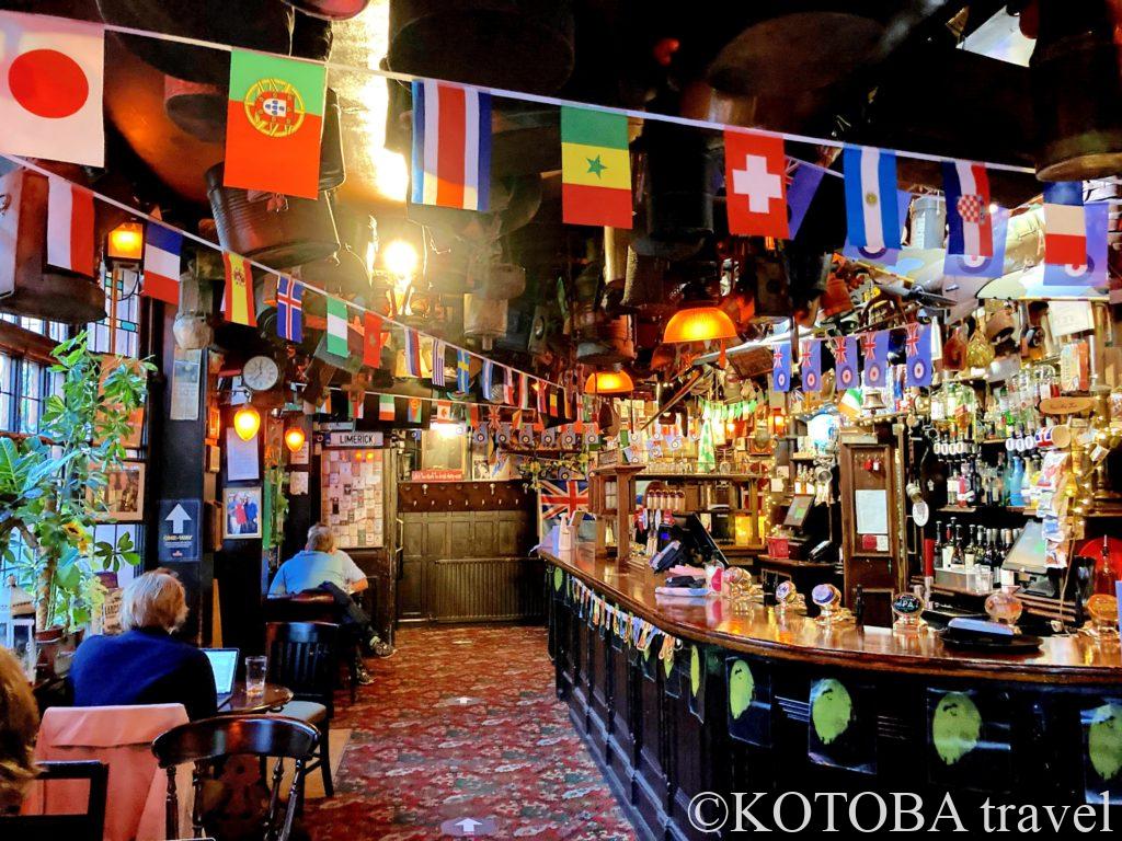 チャーチルアームズ